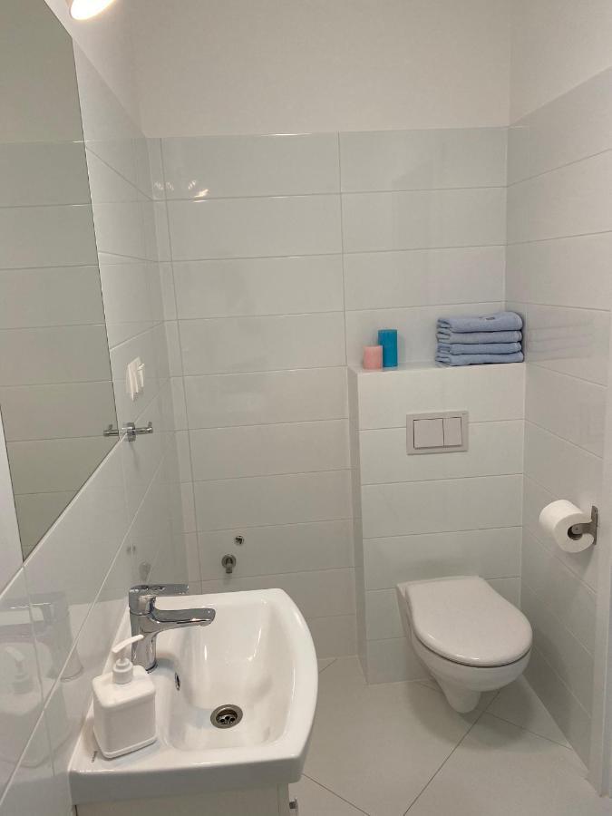Apartament Blue Poznań Buitenkant foto